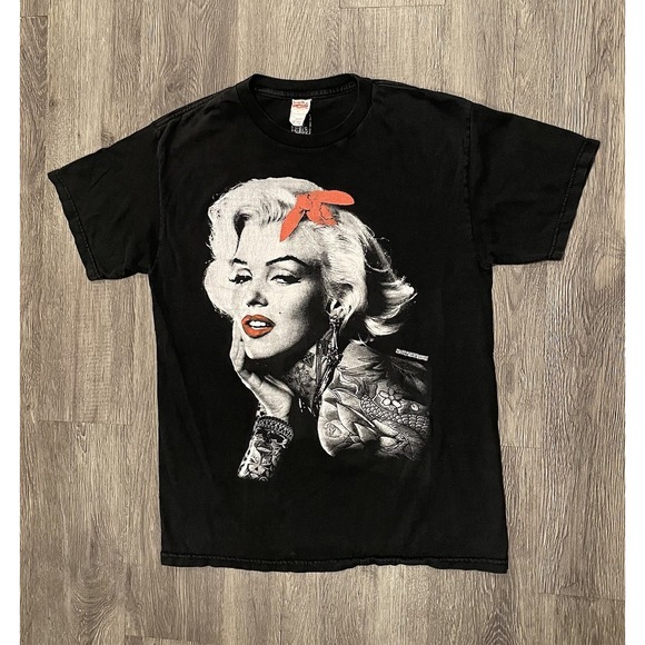 Marilyn Monroe w/ Tattoos Shirt Size Medium Black Vintage Graphic Tee Y2K - Picture 1 of 6